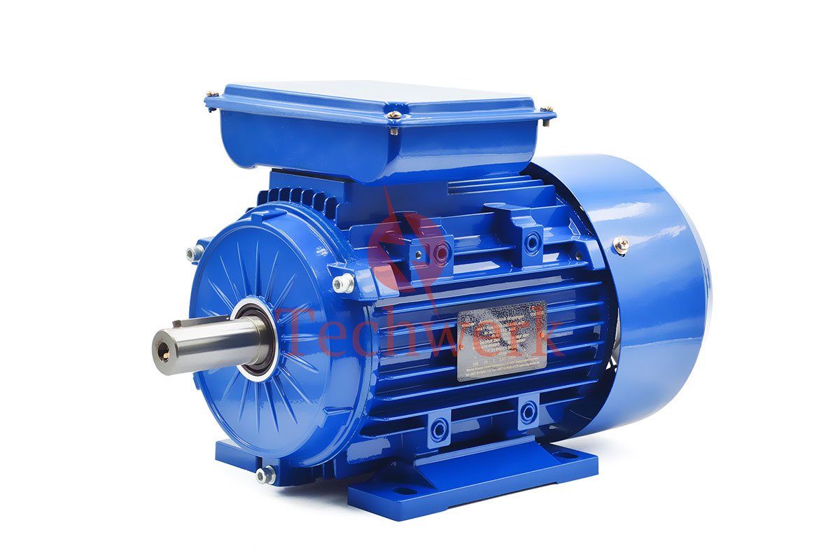 motor electric monofazat cu doua condensatoare talpa produs in germania